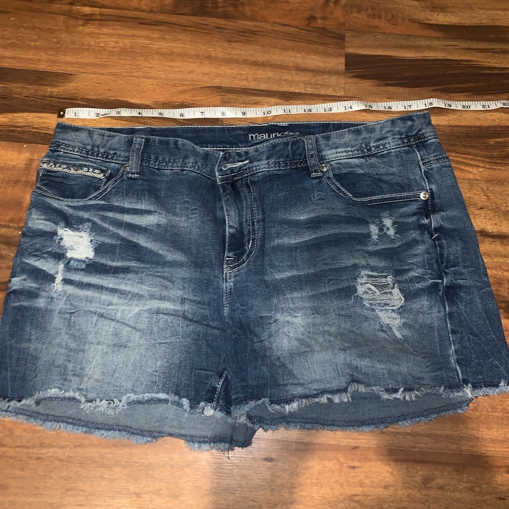Maurice’s size 13/14 jean shorts